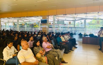 Exploring Real Estate Impacts of Transport Infrastructure: USJ Students’ Visit to Makumbura Multimodal Center