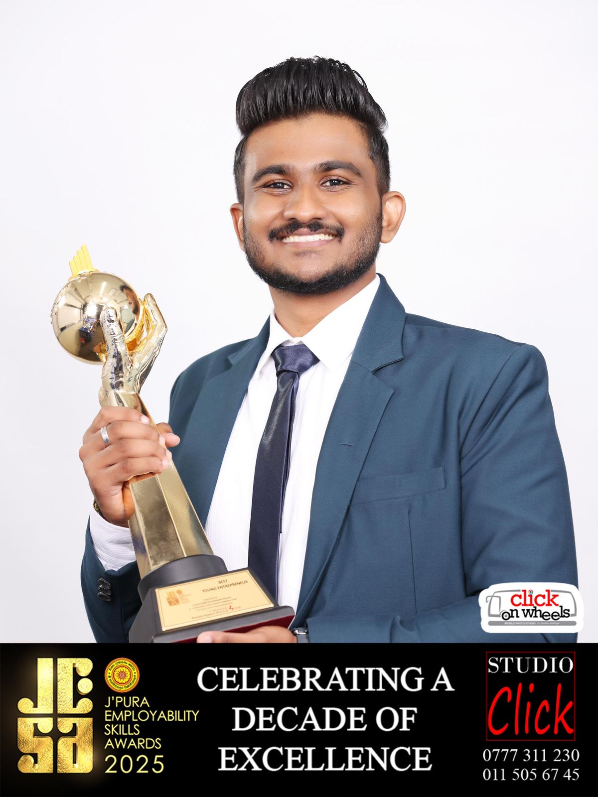 Congratulations to Hansana Janinda – Winner of the J’pura Best Young Entrepreneur Award at JESA 2025 Congratulations to Hansana Janinda – Winner of the J’pura Best Young Entrepreneur Award at JESA 2025
