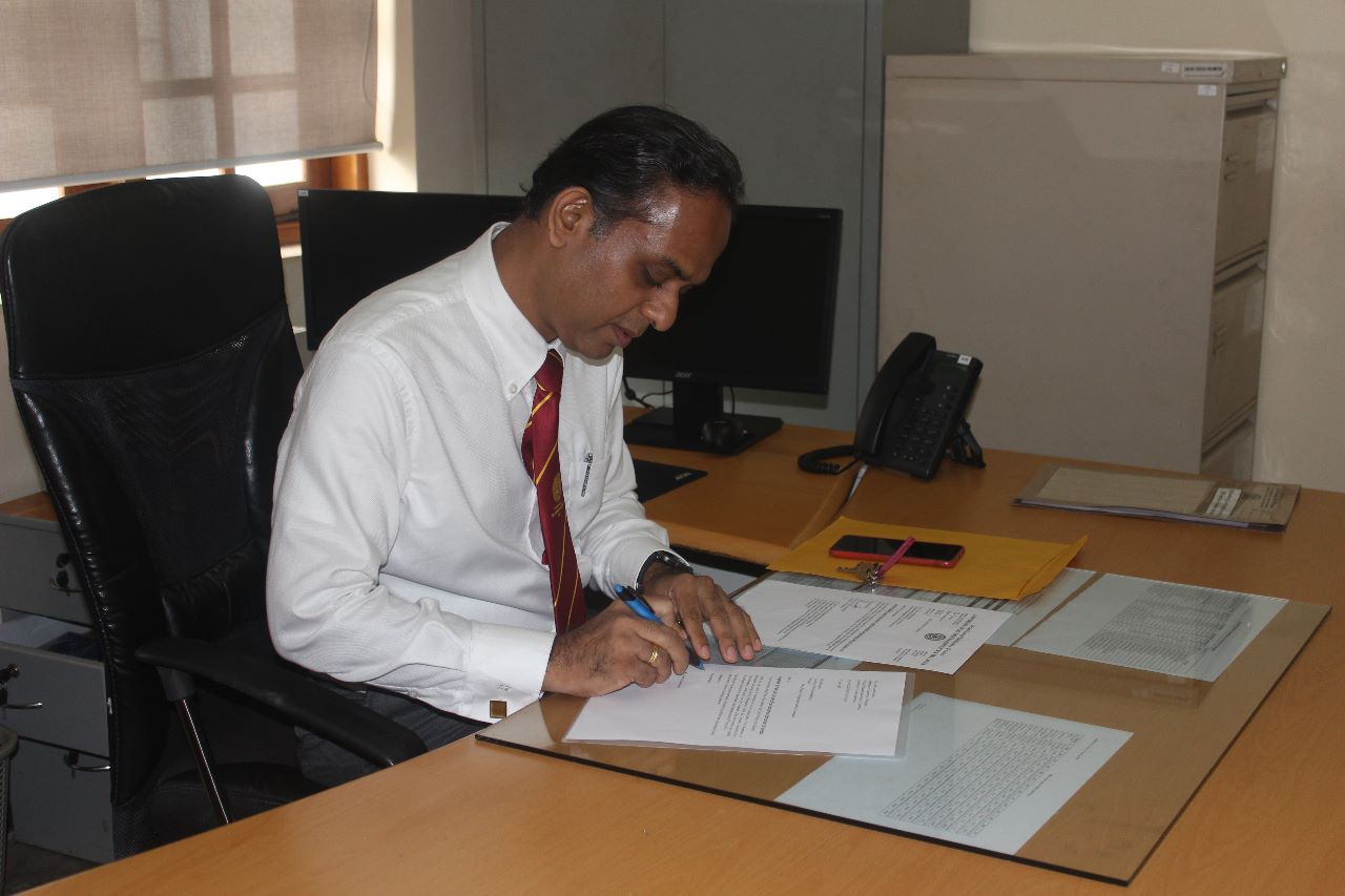 Prof. Lasith Gunawardena appointed as the new Head of Department of Information Technology Prof. Lasith Gunawardena appointed as the new Head of Department of Information Technology